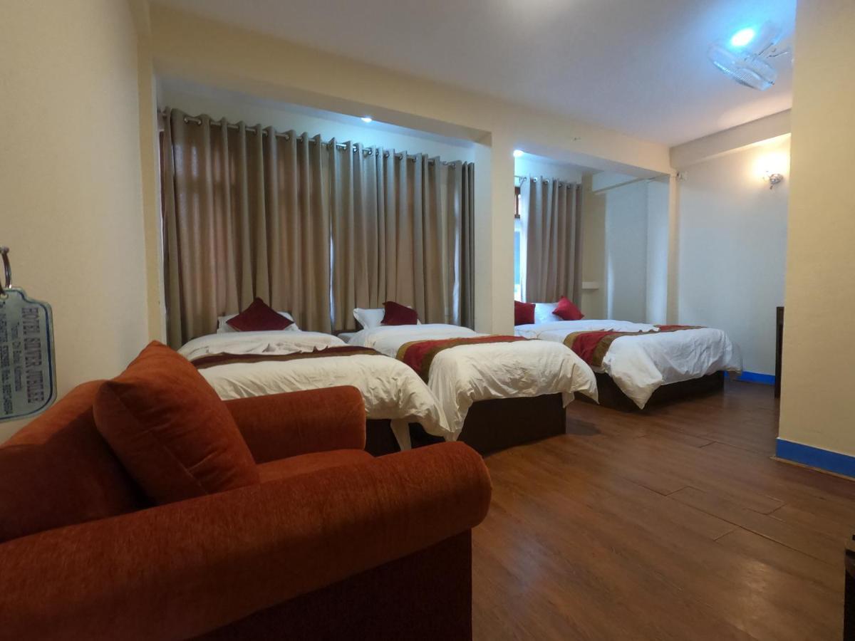 Hotel Silver Jubilee กาฐมาณฑุ ภายนอก รูปภาพ